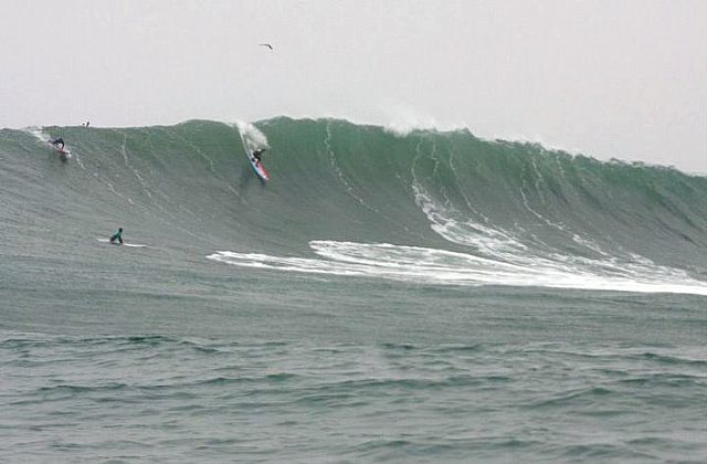 Jamie Sterling será coroado campeão mundial de ondas grandes