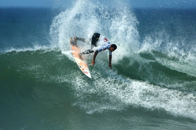 Wiggolly Dantas vence Sooruz Lacanau Pro