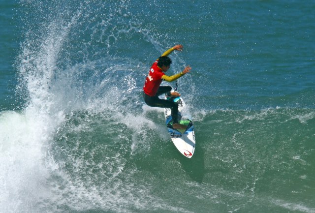 Gabriel Medina é o novo recordista do SuperSurf Internacional 2010