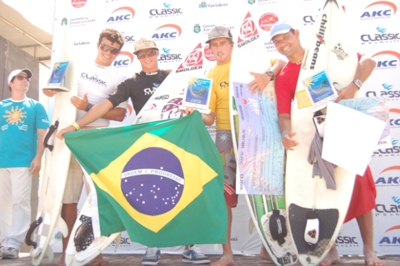 Yghon Maia vence I desafio Brasileiro de Kitewave