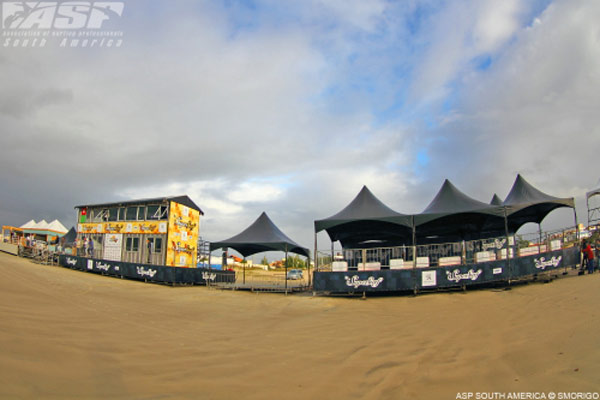 Início do SuperSurf adiado para a quarta-feira em Xangri-Lá