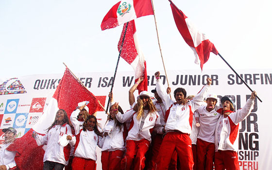 Peru vence o último título mundial do Quicksilver ISA Junior.