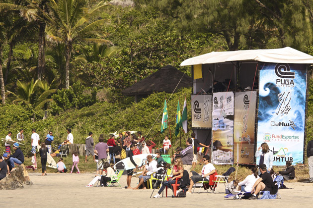 Final de semana de sol, muitas ondas e 101 inscritos no Puga Surf Shop 30 Pés Open de Surf