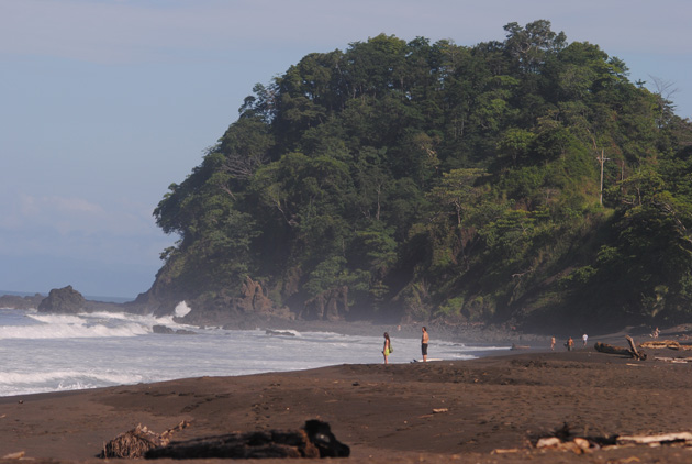 Ernesto Nunes explora Costa Rica