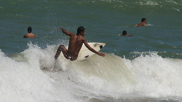 Paraibanos vencem o Tambaba Open de Surf Naturista