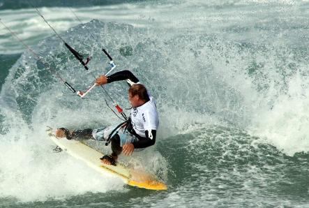 Milla Ferreira Vence e Conquista Título Antecipado do Volkswagen Kite Tour