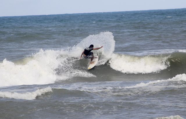 Pais e Filhos encerra Pena Surf Master