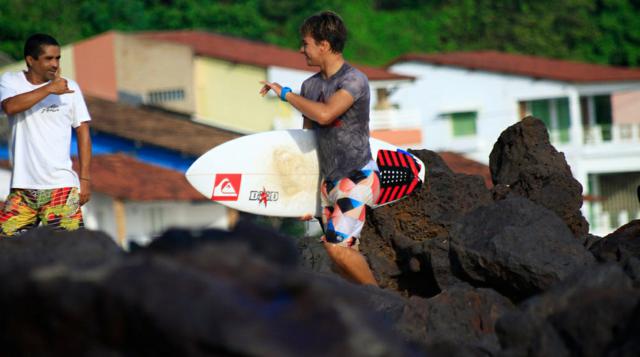 Free Surf pré King of the Groms 2012 em Baía Formosa