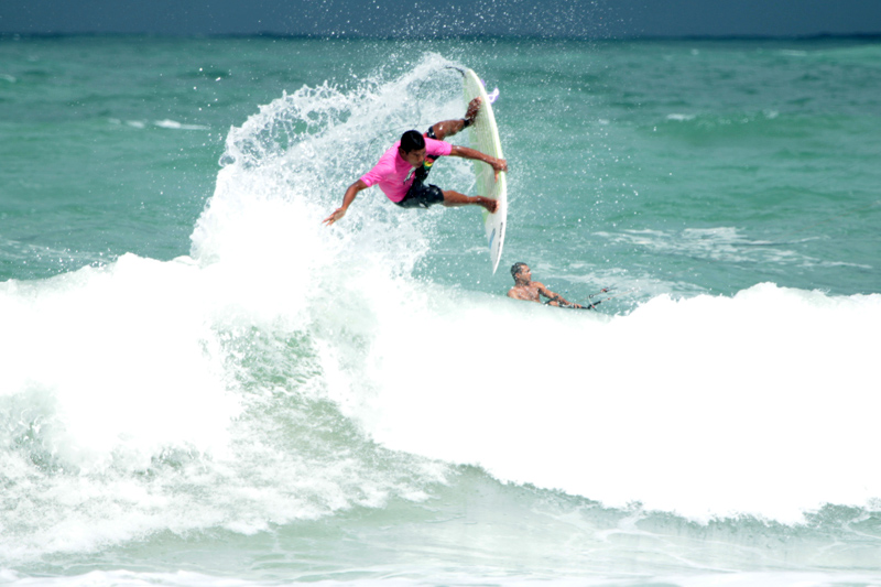 2ª etapa do Pena Surf Nordeste 2013