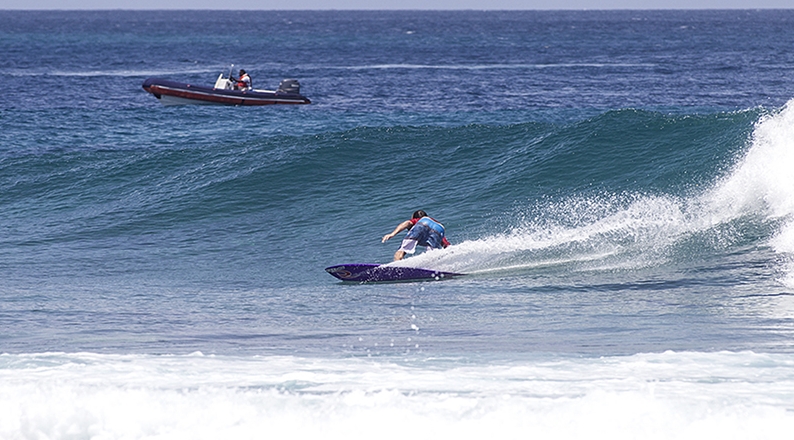 Resumo do Four Seasons Maldives Surfing Champions Trophy