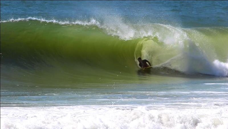 Eder Luciano e Liege Laurentino são campeões profissionais do bodyboard catarinense