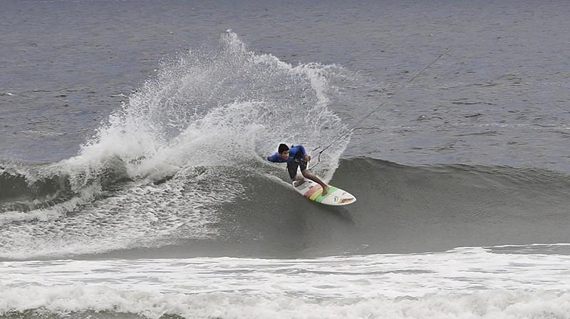 Irmãos Ferreira Vencem em Casa e se Sagram Campeões Cariocas de Kitesurf 2013