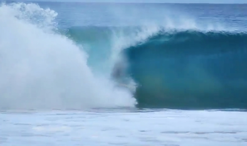 Charlie Brown - Review Noronha 2013