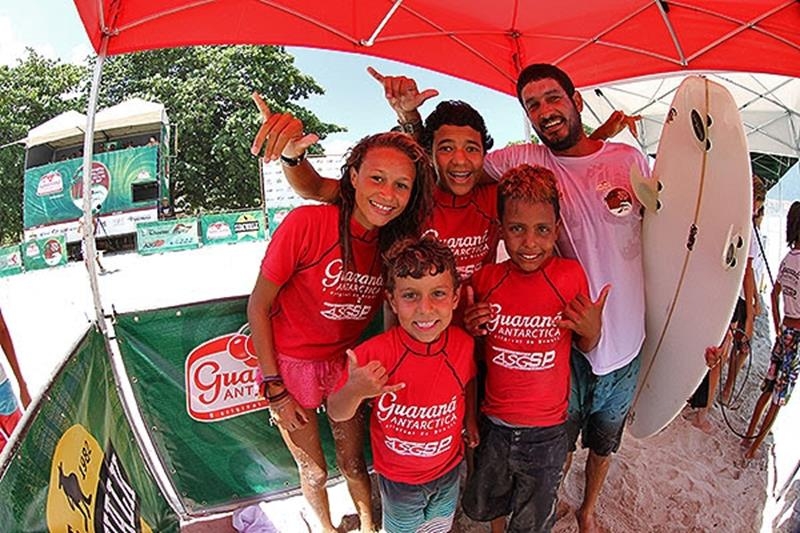 Time de Juquehy vence a 2ª etapa do Guaraná Antarctica Encontro Paulista de Escolas de Surf