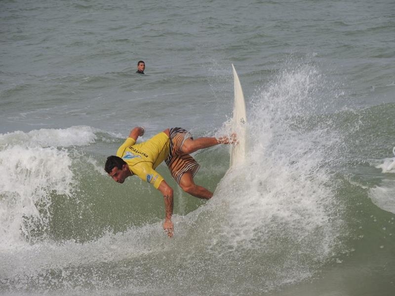 Festa para dez no Rotator Barra de Camaratuba finalizando Tour PBSurf em Mataraca
