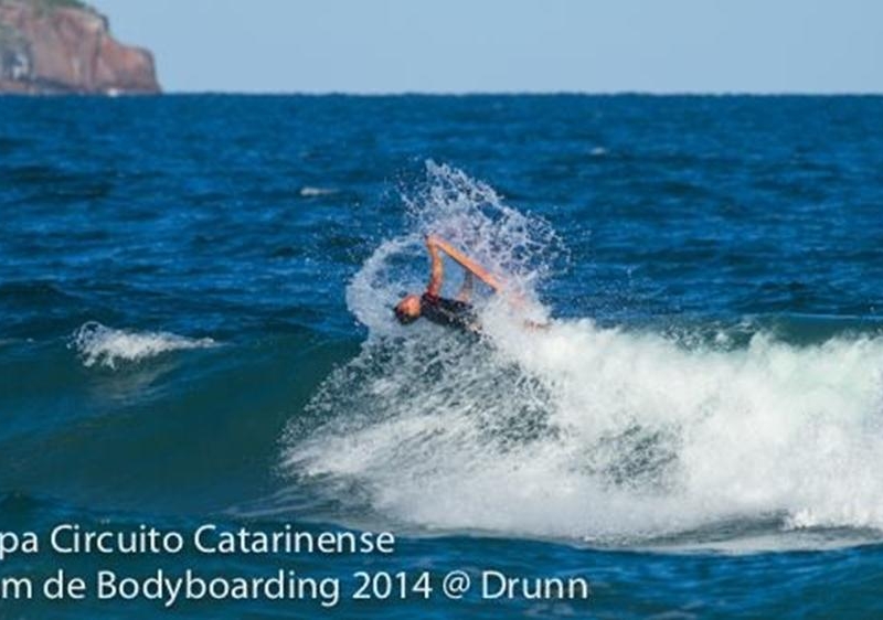 Daniel Gustavo e Raquel Friedrich vencem na abertura do Catarinense de Bodyboard