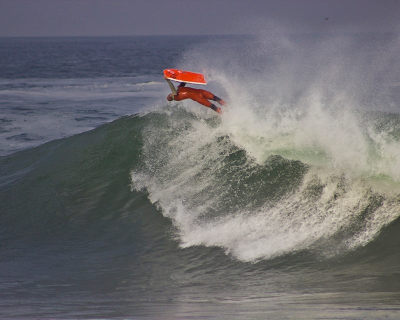 Tops dos Circuitos Brasileiro e Mundial Abrilhantam o Capixaba BB PRO 2014