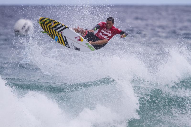 Seis brasileiros na terceira rodada do Billabong Rio Pro