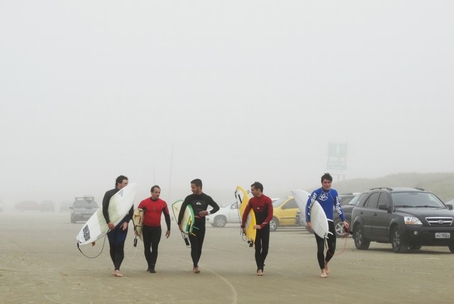 Neblina inviabiliza primeiro dia da 1ª etapa do circuito ASTRI de Surf