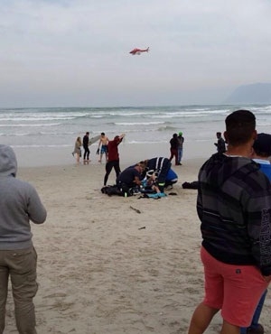 Tubarão Ataca Surfista na Cidade do Cabo