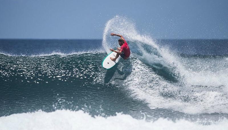 Dave Rastovich Vence a Single Fin do Four Seasons Surfing Champions