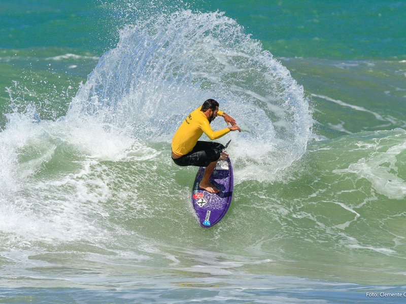 Quinta edição do Bali FreeSurf Click agitou a vala do Borete