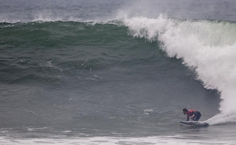 El Gringo volta a bombar altas ondas no ASP 3-Star do Chile