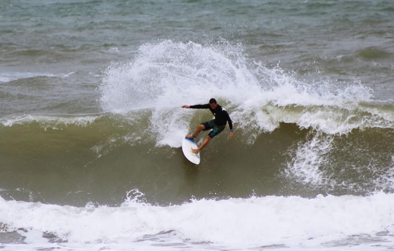 Campeonato de Surf Amador na Praia do Abais, Sergipe