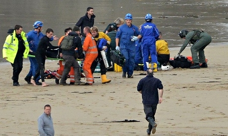 Três Surfistas Morrem em Praia da Inglaterra