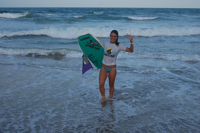 Profissionais dão show no último dia do Surfstore Bodyboard Pro 2014