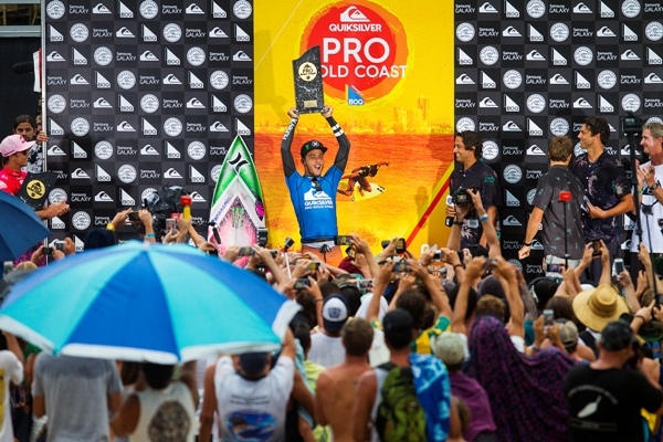 Filipe Toledo é o novo campeão do Quiksilver Pro Gold Coast na Austrália