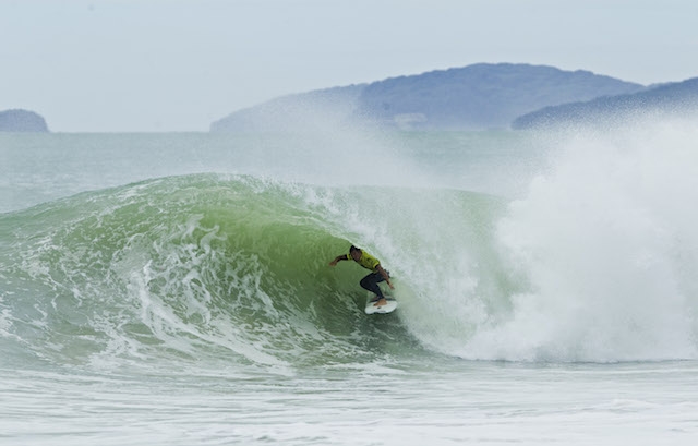 Drollet Vence o Segundo Evento do Ultimate Waterman