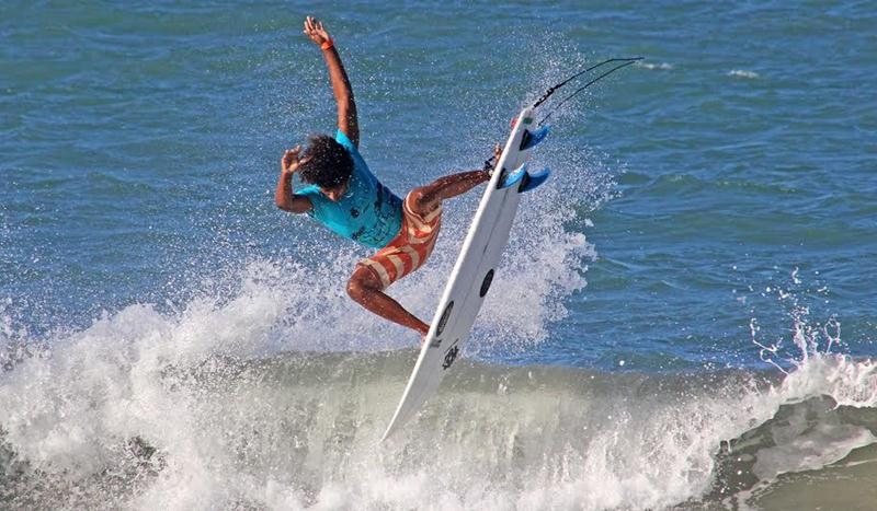 Potiguares e paraibanos se revezam no pódio na 1ª etapa do Dore Surf Kids