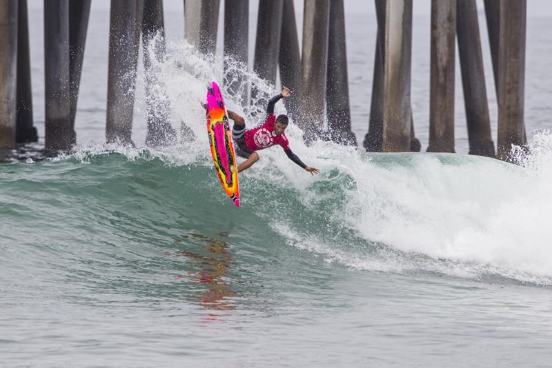 Filipe Toledo dá outro show e quatro brasileiros avançam no US Open
