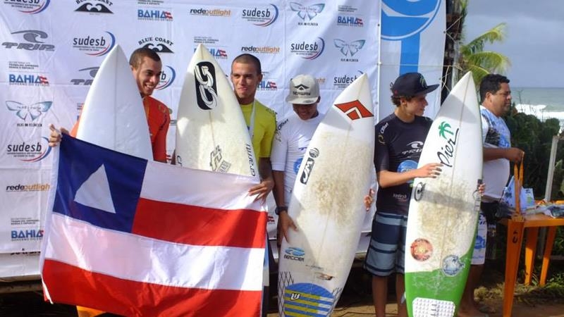 Douglas Silva faz podium no Brasileiro na Bahia
