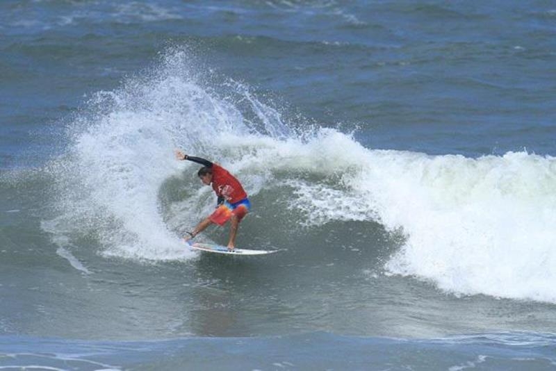 Abertura do Paulista de Surf Profissional contará com surfistas de 10 estados