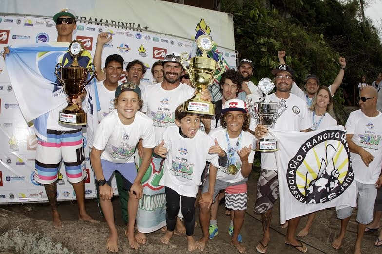 ASJ vence 2ª etapa do Vida Marinha Surfing Games Interassociações 2015 no Matadeiro