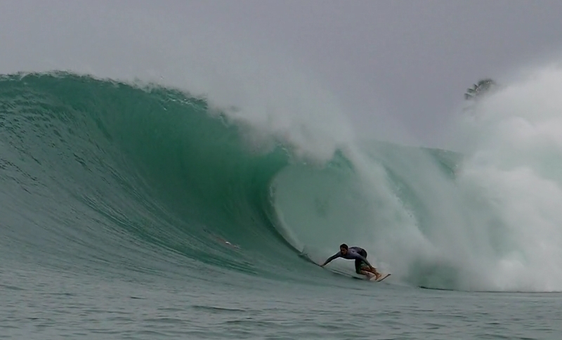 Lucas Silveira - Mentawais Nias Swells