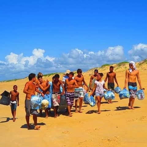 Escola de Itaúnas busca ajuda para participar de Encontro Paulista