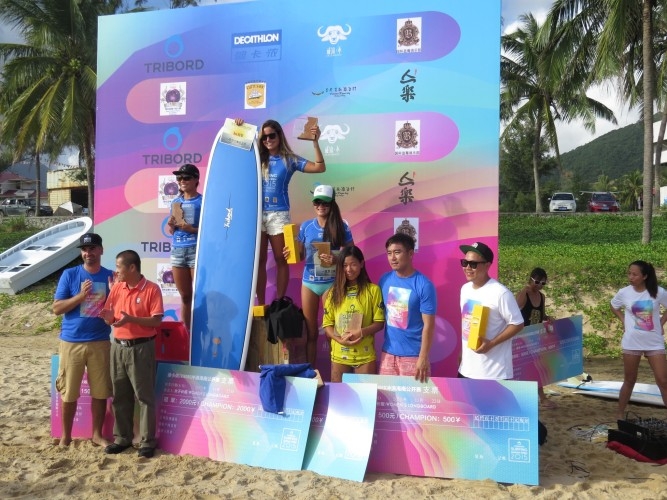 Chloé Calmon vence o Hainan Open