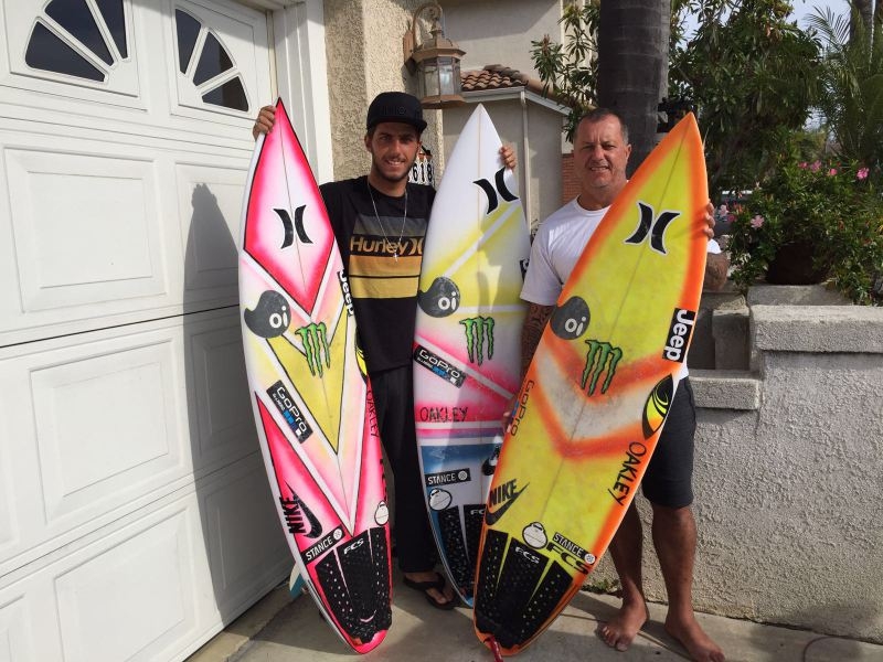 AS 'ARMAS' DE FILIPE TOLEDO PARA SNAPPER ROCKS