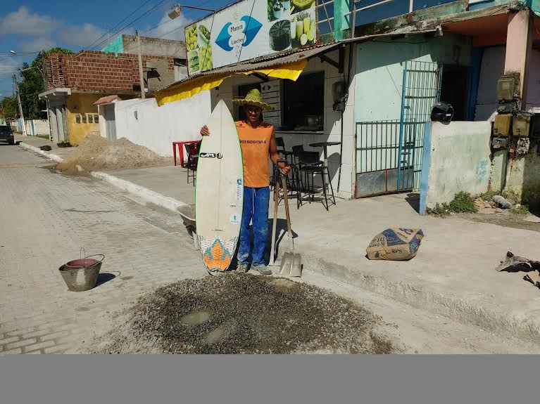 Surfe Brasileiro: Uma Faca de Dois Gumes