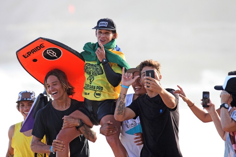 Isabela Sousa conquista título inédito no Itacoatiara Pro 2016