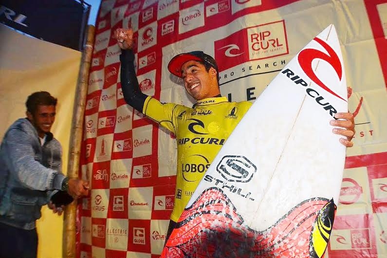 Gabriel André é campeão do Rip Curl Pro Search em Maule