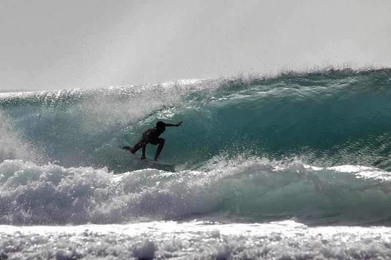 De volta da Indonésia, Eduardo Motta quer conquistas no Hang Loose Surf Attack