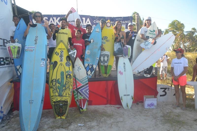 Campeões do Circuito Sakapraia Alagoano de Surf e Sup 2016