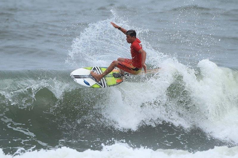 Definidos os campeões do Hang Loose Surf Attack 2016