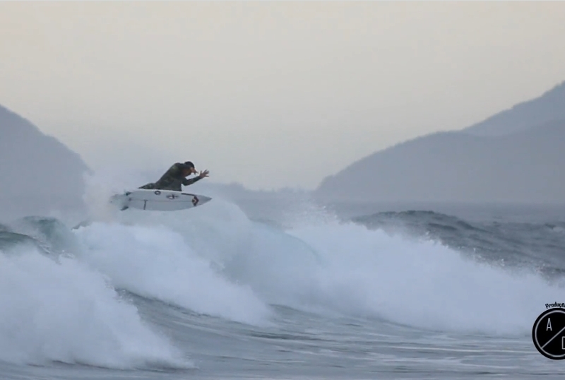 Hang Loose Pro Contest 2016 na Joaquina