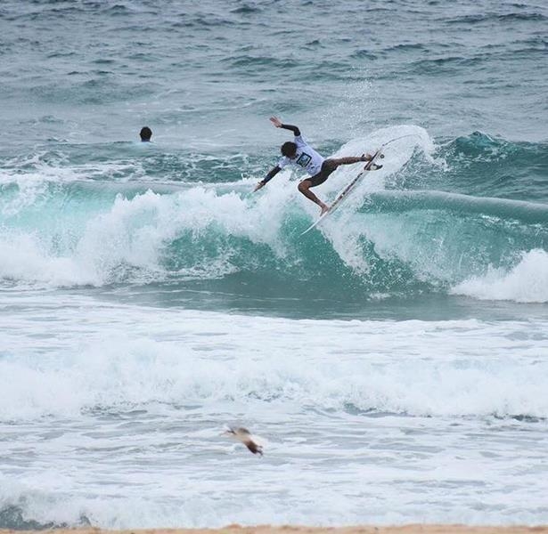 Brasil começa bem no QS de Maroubra