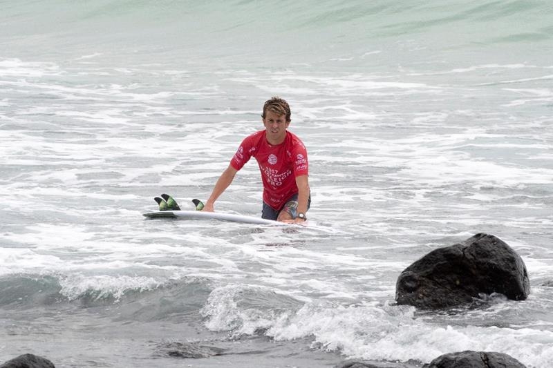 Brasileiros avançam no QS 1000 de Burleigh Heads